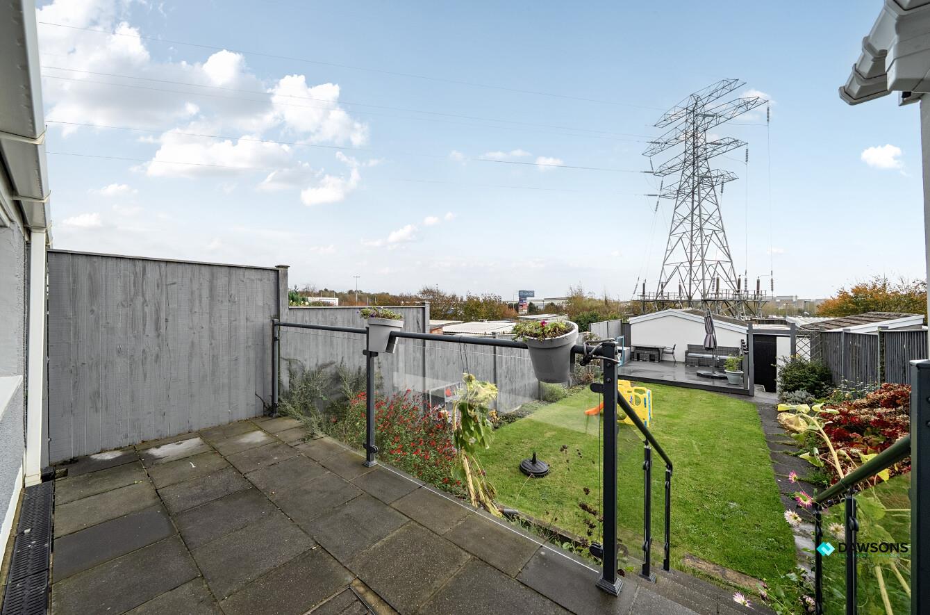 Llandafen Road, Llanelli, SA14 9BD